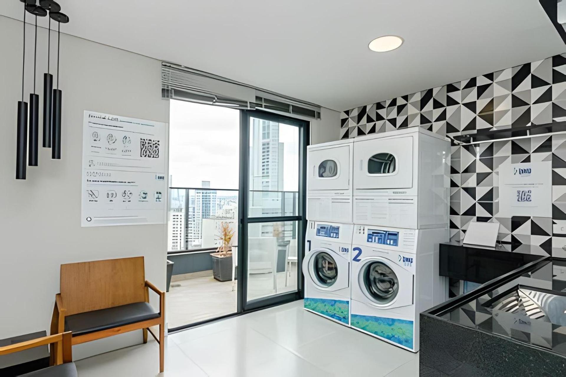 Easy Emiliano - Urooms Apartamento